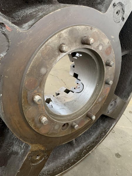 36&quot; 4-JAW LATHE CHUCK. STOCK # 0849923.