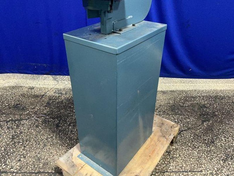 ROPER WHITNEY, CO 4 TON SHEET METAL PUNCH MACHINE   -  218