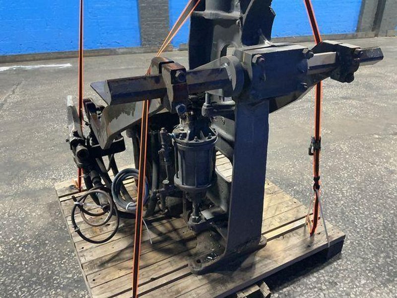 OSBORN 28” X 34” ROTOLIFT MOLDING MACHINE  -  3161-8