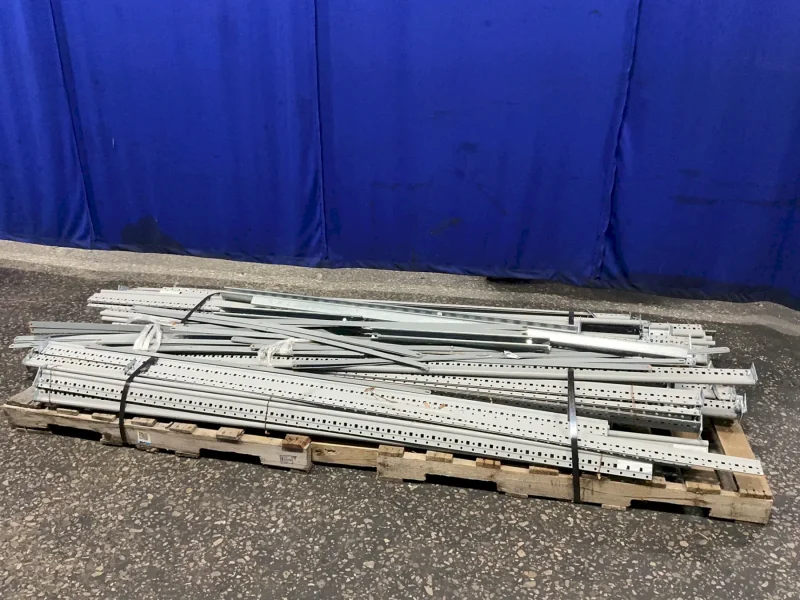 LYON 3” X 85” BEADED POSTS