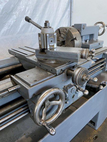 15" X 30" LEBLOND REGAL ENGINE LATHE. STOCK # 0849022