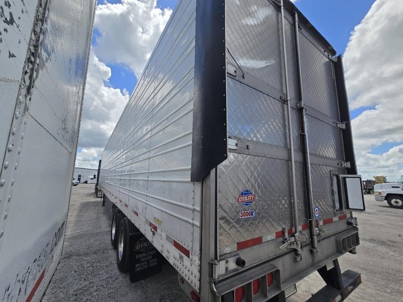 2023 Utility 53 x 102 1UYVS2530P6721507