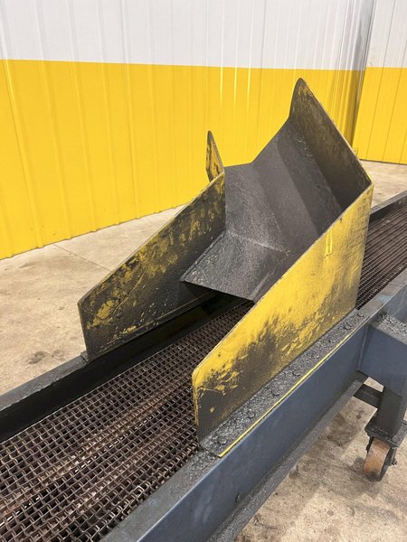 16&#039; LONG X 12&quot; WIDE METAL BELT PARTS TRANSFER CONVEYOR: STOCK #21669