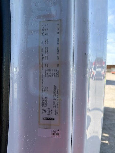 2018 FREIGHTLINER CASCADIA 126 3AKJHHDR5JSJC9851