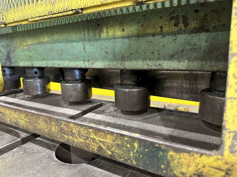 12' X 1/2" WYSONG MODEL #1250 MECHANICAL POWER SQUARING SHEAR: STOCK #19618