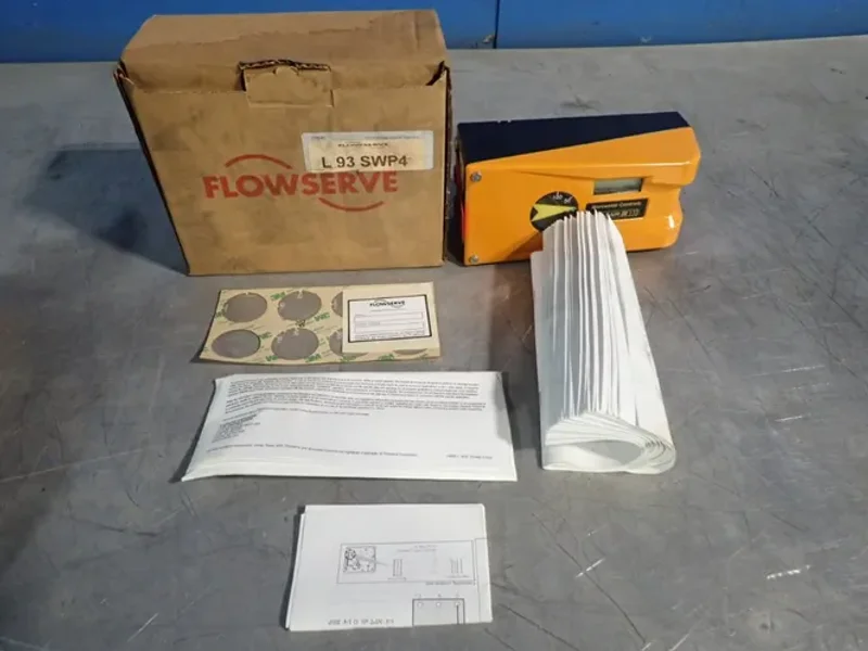 FLOWSERVE 105 PSI ELECTRONIC POSITIONER  -  D3XNU-S23WCA-Z4XX