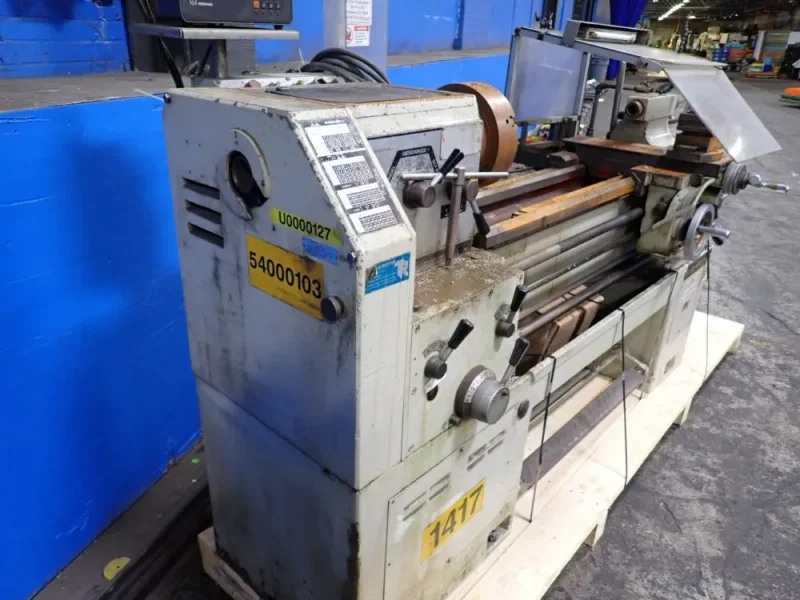VICTOR / TAICHUNG MACHINERY 20" X 40" LATHE  -  400X1000