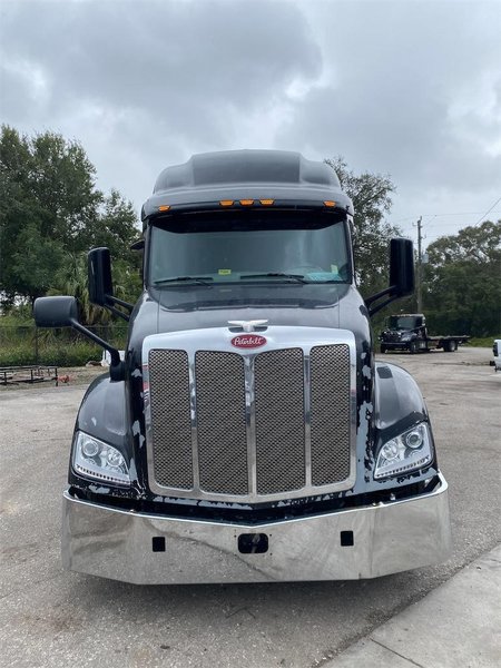 2019 Peterbilt 579 1XPBD49X7KD610640