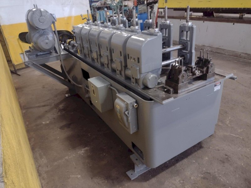 6  STAND x 1.5&#039;  YODER MODEL M1-1/2 ROLLFORMER WITH 12&quot; ROLL SPACE: STOCK #17190