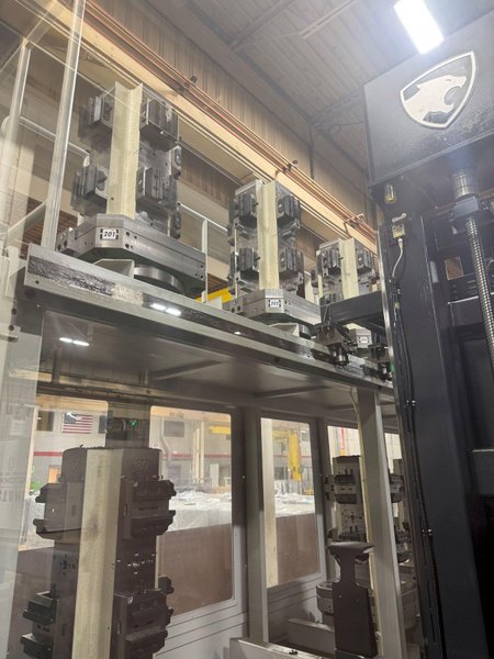 2022 Used DN Solutions NHP5000 Doosan CNC Horizontal Machining Center with 12 Station Doosan LPS 5000 Pallet Pool For Sale