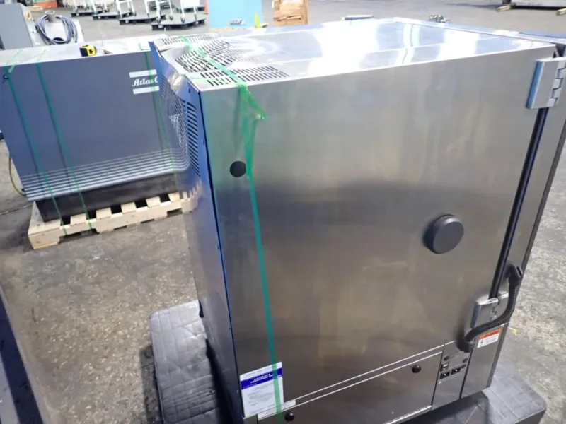 ESPEC 20" X 14" X 22" ENVIROMENTAL TEST CHAMBER   -  BTL-433