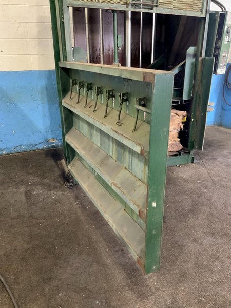 60" X 30" SELCO CARDBOARD BALER: STOCK #74743
