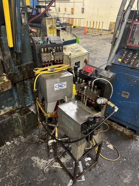 300 TON BLISS HP2–300–72–42 STRAIGHT SIDE PRESS. STOCK # 1112724
