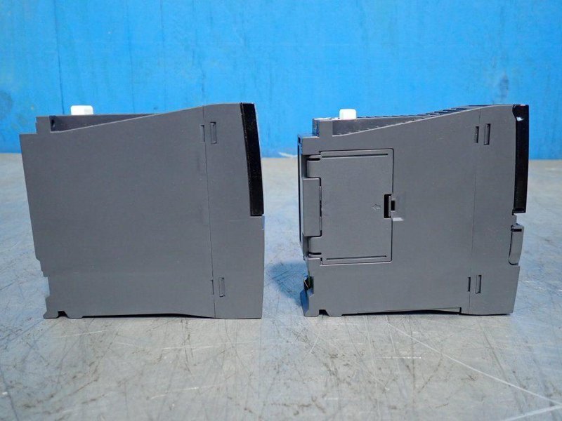 MITSUBISHI PROGRAMMABLE CONTROLLER  -  R16SFCPU-SET
