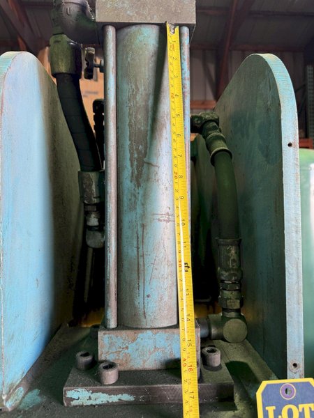 Denison C frame type hydraulic press nsn with 10 hp pump, 18&quot; x 12&quot; table, 2.5&quot; ram with 12&quot; travel, 10&quot; throat