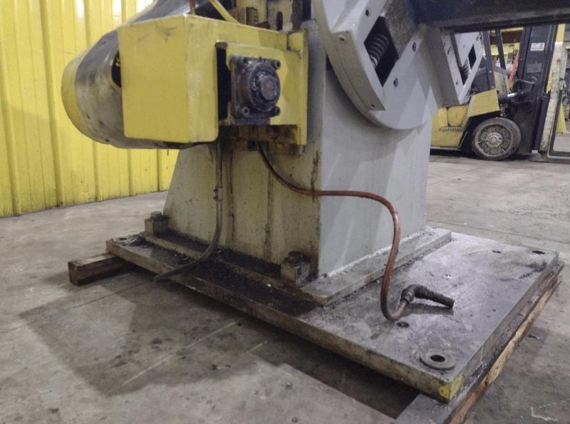 26" PAXSON MOTORIZED COIL REEL UNCOILER. STOCK # 0434826