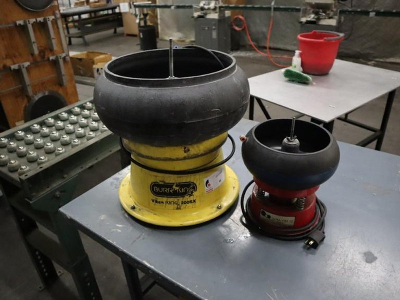 Burr King 200SX and Ultra-Vibe 10 Vibratory Deburring Units - Single Phase- Auction Item