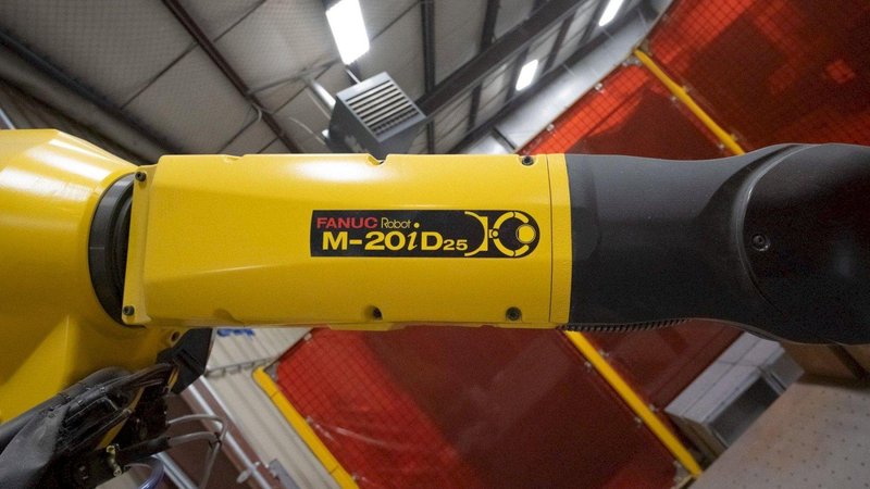 Fanuc M‑20iD/25 Robotic Grinding Cell – High‑Precision 25 kg Payload, April 2022 Build