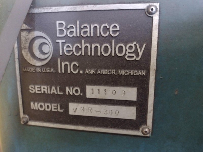 BALANCE TECHNOLOGY MODEL # VNR-300 BALANCER: STOCK 16704