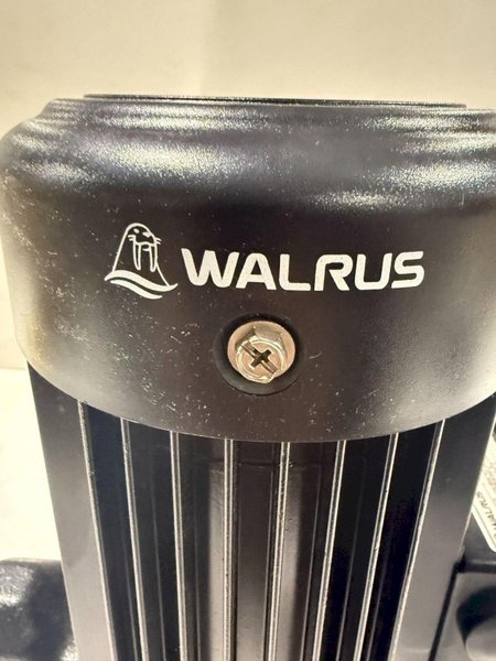 WALRUS TPHK4T3-3 COOLANT PUMP USED