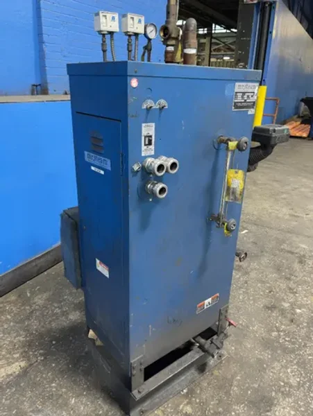 SUSSMAN-AUTOMATIC CORPORATION COMMERCIAL STEAM-BATH GENERATOR   -  CU-4500