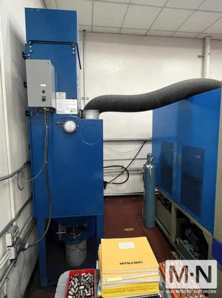 Mitsui Seiki VL30 CNC Vertical Machining Center