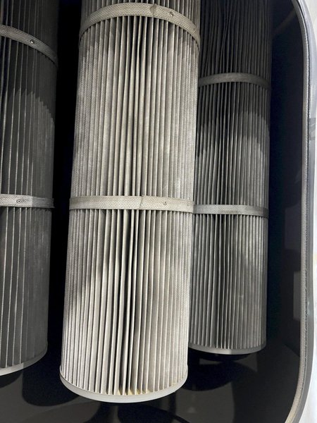 40 HP x 4 STATION CLEAN AIR TECHNOLOGIES / EUROVAC INDUSTRIAL TRANSIT &amp; BUS CENTRAL VACUUM SYSTEM: STOCK #19901