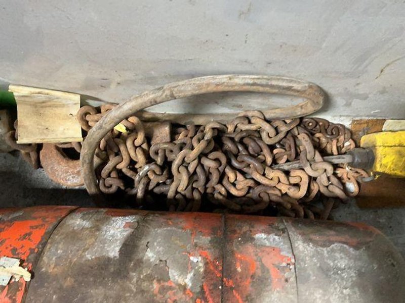 CM 1/2 TON HOIST