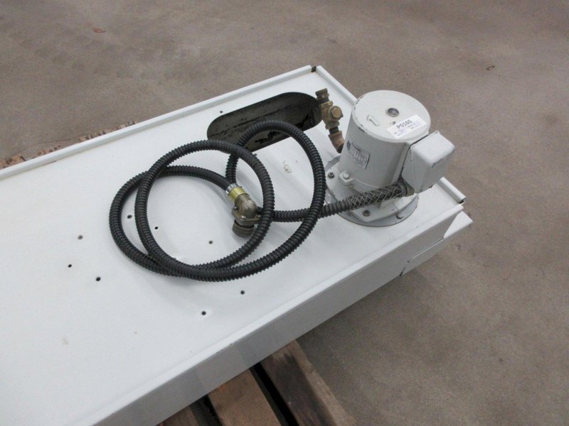 Used Haas Older Style 35 Gallon Coolant Tank with Gray Mills Low Pressure Coolant Pump