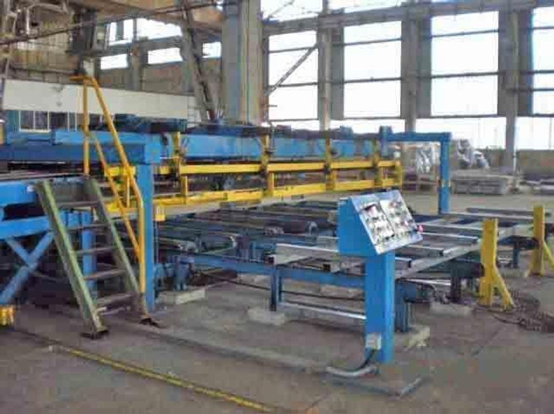 96&quot; x 0.375&quot; x 40,000# Herr Voss Cut To Length Line
