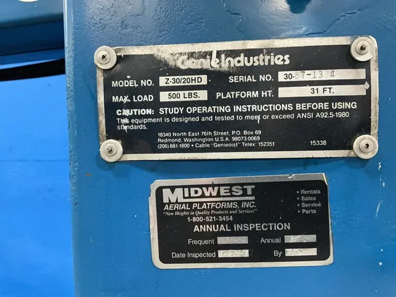 Genie Industries 500 Lbs Boom Lift - Z-30/20 Hd