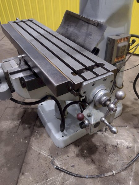 2 HP BRIDGEPORT SERIES 1 VARIABLE SPEED RAM STYLE KNEE MILL : STOCK #19924