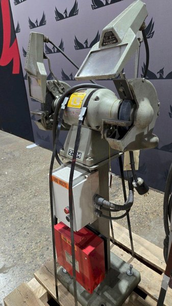 BALDOR 8123W 8″ Pedestal Grinder w/ Short Stop SS-4G-5 Clutch Brake USED