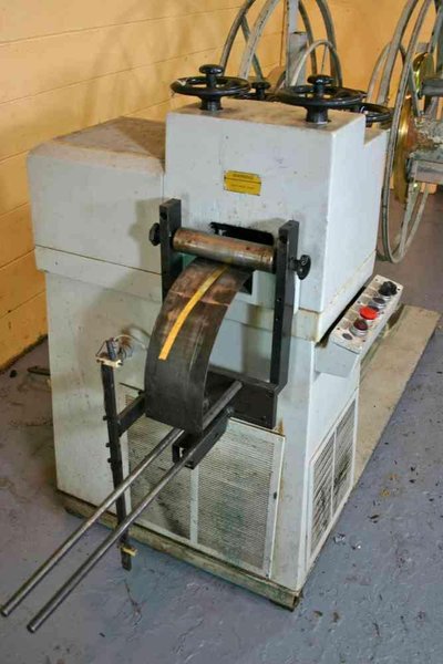 5-1/2' X 19 ROLL BRUDERER STRAIGHTENER &amp; COIL REEL: STK #19775