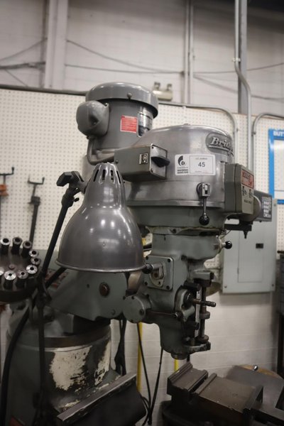 Bridgeport Series I Vertical Knee Mill, X &amp; Y-Axis Servo Power Feeds, 2-Axis Acu-Rite DRO- Auction Item