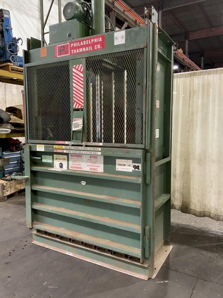 PHILADELPHA TRAMRAIL MODEL 2300 HD VERTICAL BALER: STOCK #81525