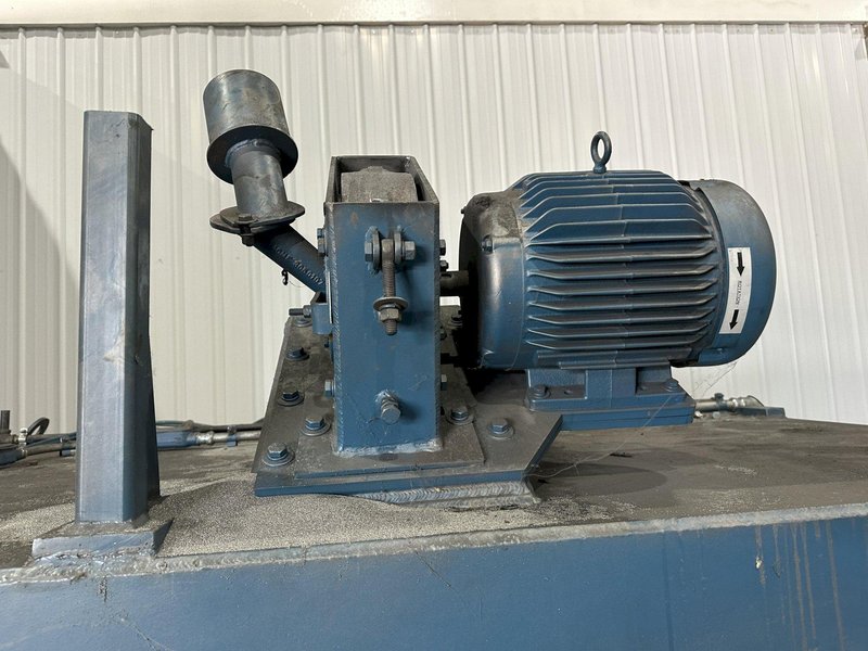 48&quot; TABLE VIKING MODEL #4812CT CONTINUOUS SHOT BLAST PARTS CLEANING SYSTEM, NEW IN 2017: STOCK #22469