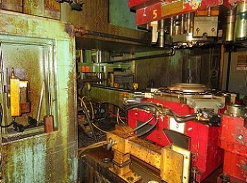 2500 TON CLEARING PRESS