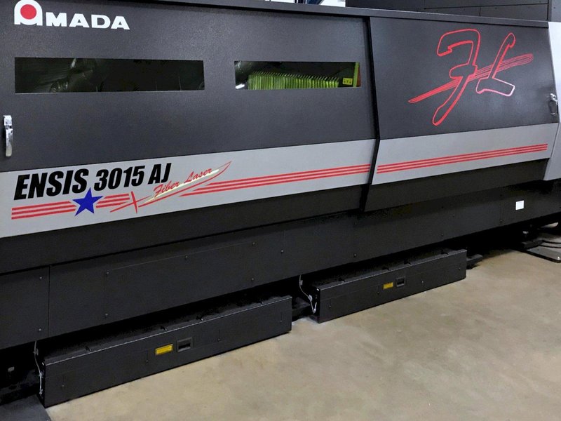 Amada ENSIS-3015AJ 3kW Fiber w/ Automation