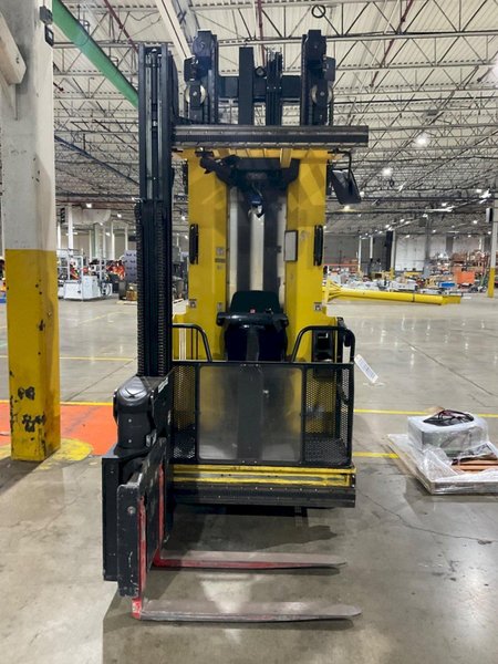 HYSTER V35ZMU TURRET TRUCK 3,500LB CAPACITY USED