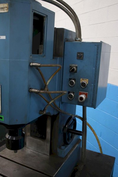 VSI MODEL #TM-23 RIVET SPINNER: STOCK #75603