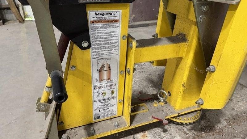 2018 DBI SALA 8530557 Adjustable Height Fall Arrest System (#5656)