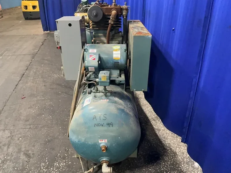 CURTIS 15 HP AIR COMPRESSOR  -  CV89D123S3N