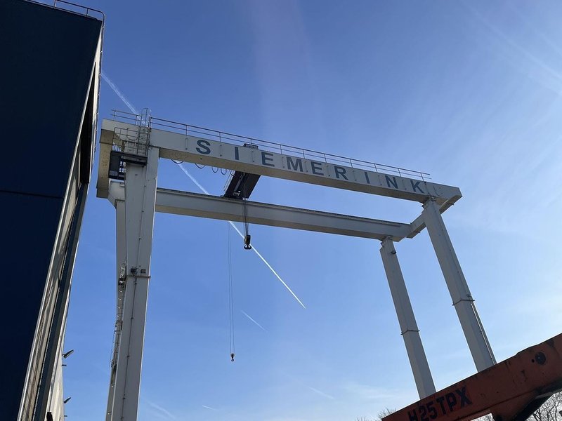 SWF - Gantry Crane 70 ton + 5 ton x 25 meter