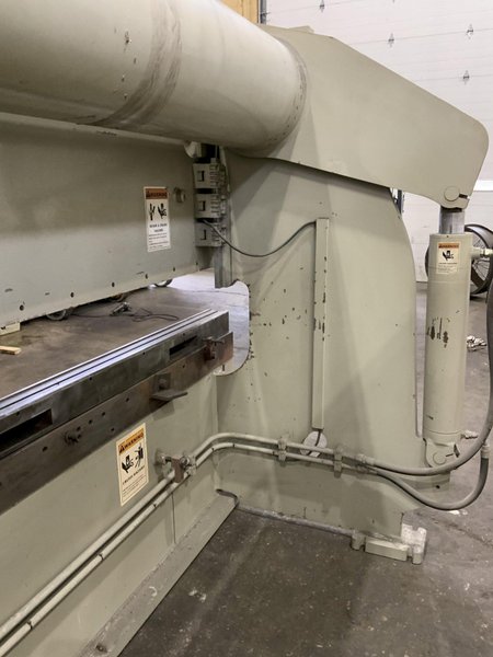 175 TON X 12' ACCURPRESS HYDRAULIC PRESS BRAKE: STOCK #81406