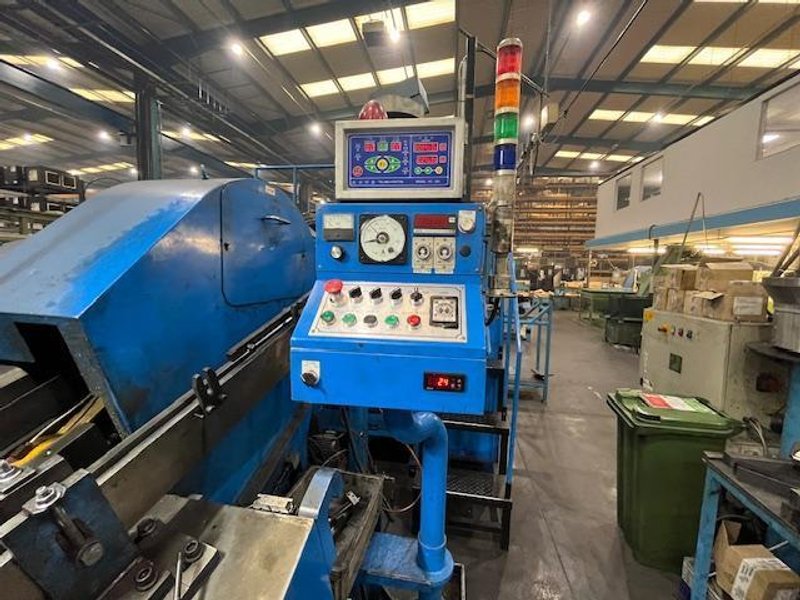 Charng Guey Model CGR 606H Thread Roller