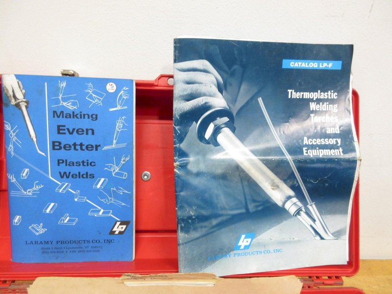 Laramy Products Thermoplastic Welder with Attachments and Plastic Welding Rod- Auction Item