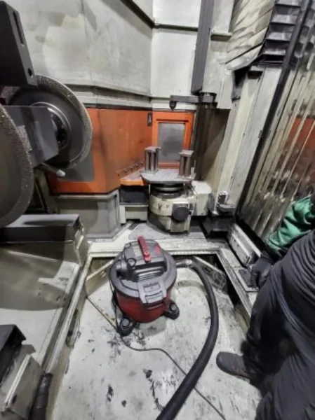 MAUS SERIES 600 FETTLING MACHINE  -  SAM SERIES 600
