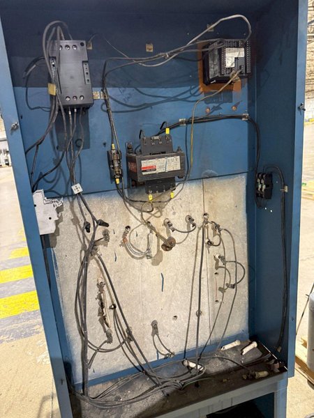 COOLEY ELECTRIC BL121218 BOX FURNACE 440 3 PH USED