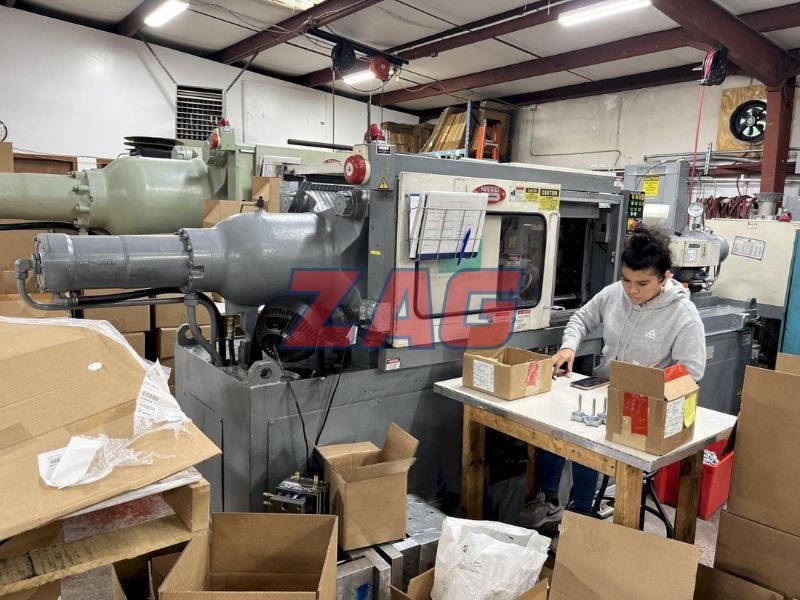 Nissei FS80S12ASE Used Injection Molding Machine, 90 ton, 4.3 oz.